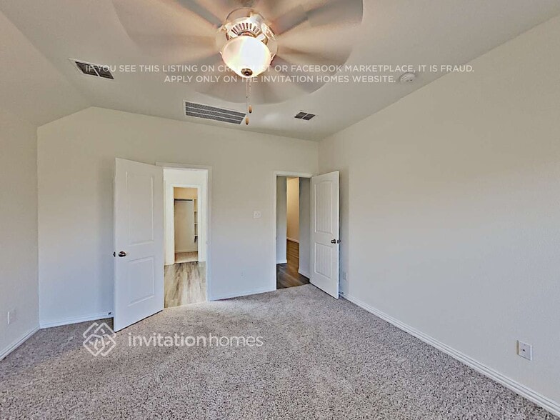 Building Photo - 1341 Rembrandt Dr