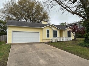 Building Photo - 2502 W Megan Dr