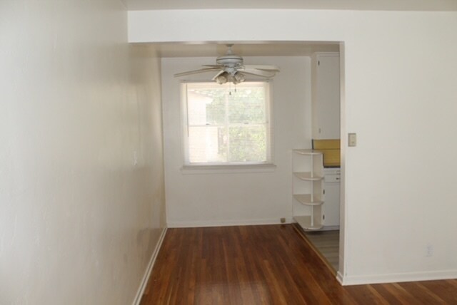 Building Photo - 14431 1/2 Califa St