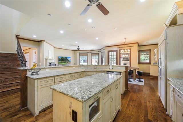 Building Photo - 6520 Twin Oaks Dr