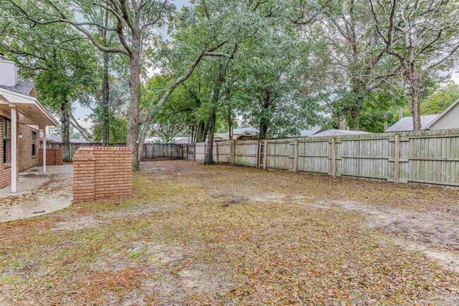 Building Photo - 6327 Heart Pine Dr