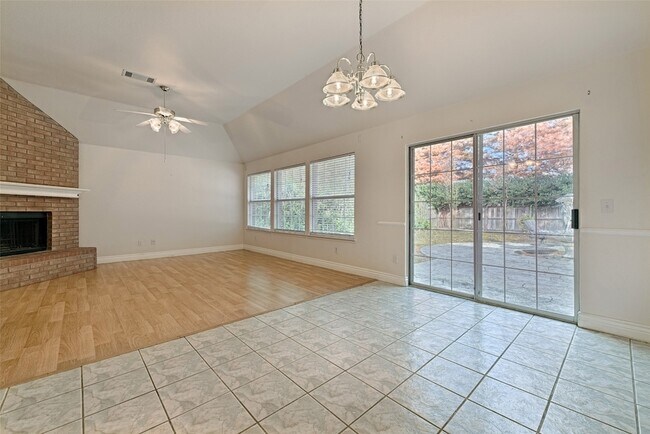 Building Photo - 4405 Lone Rock Ct