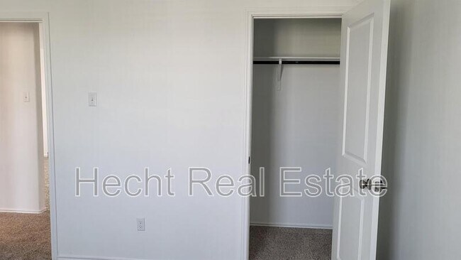 Building Photo - 348 Geode Glen