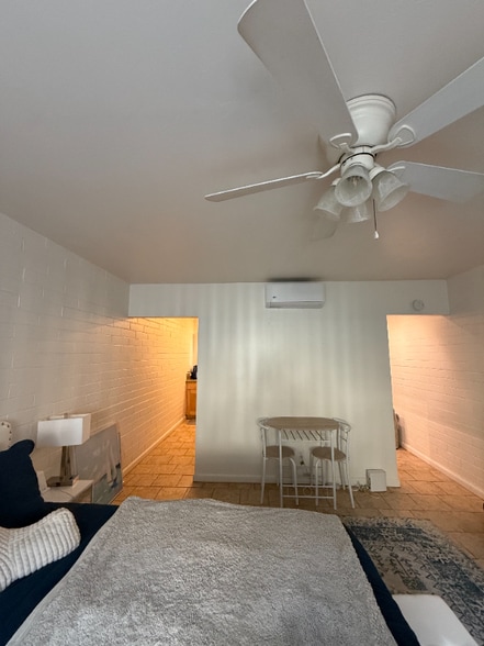 Building Photo - 931 Grand Ave