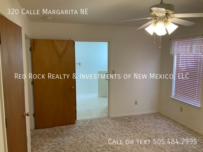 Building Photo - 320 Cll Margarita NE