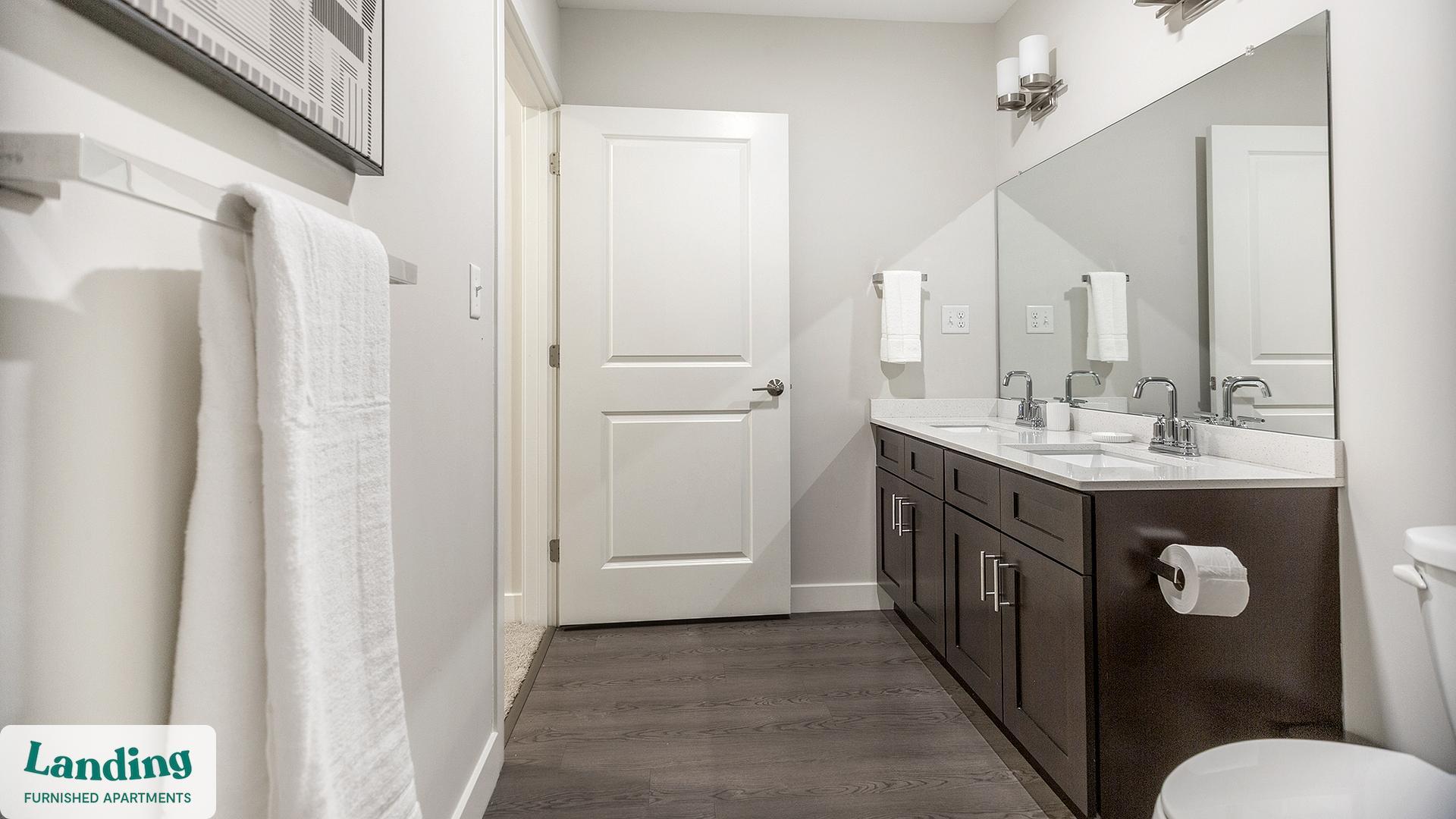 Building Photo - 2 Trl Run