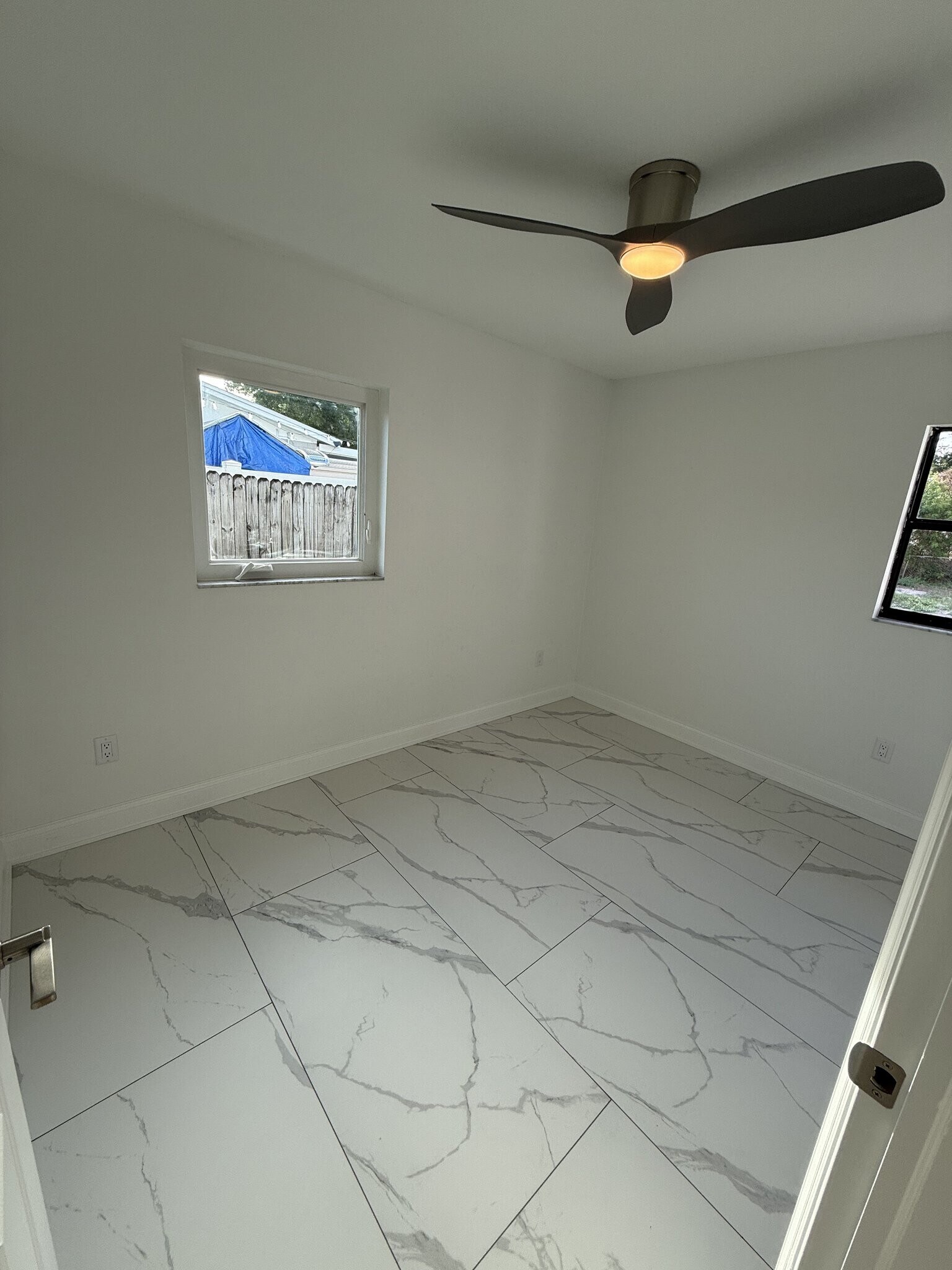 Building Photo - 6521 Alta Monte Dr