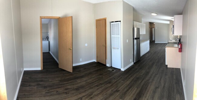 Building Photo - 3 Bed Module home in Babcock Vista