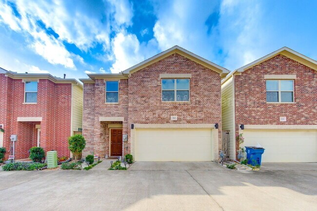 Building Photo - 3707 Main Poplar Dr