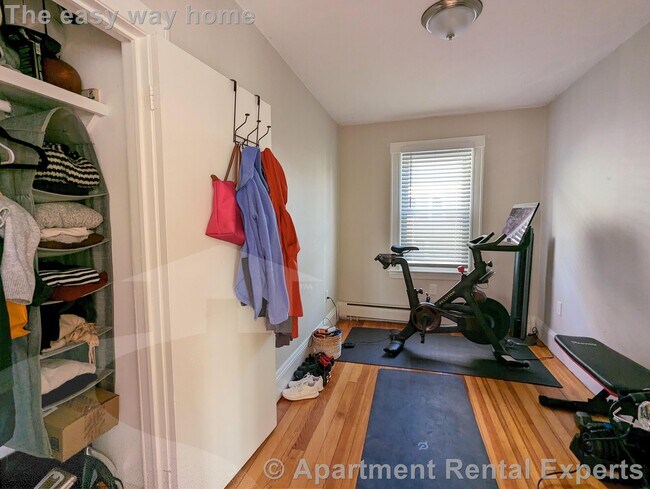 Building Photo - 28 Fairmount Ave