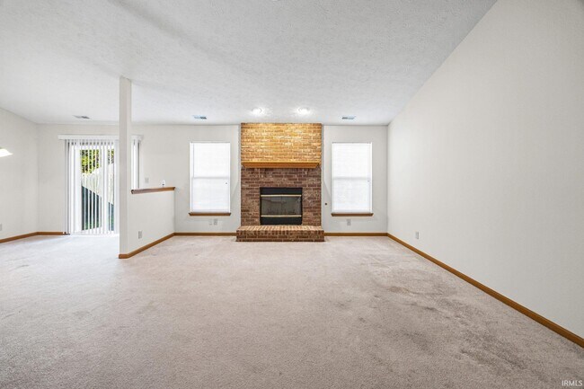 Building Photo - 116 N Furlong Dr