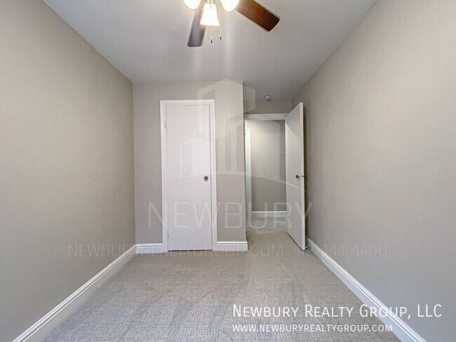 Building Photo - 319 San Juan Dr