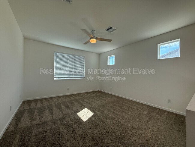 Building Photo - 17760 W Cassia Way