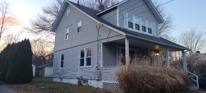 Building Photo - 30 5th Ave