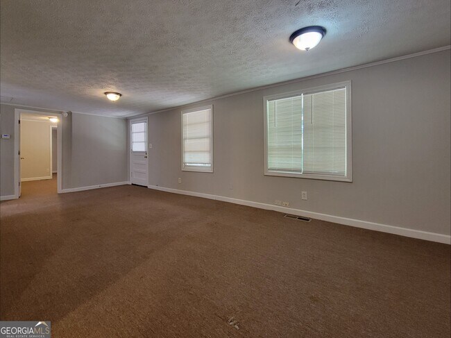 Building Photo - 516 Pendergrass Rd