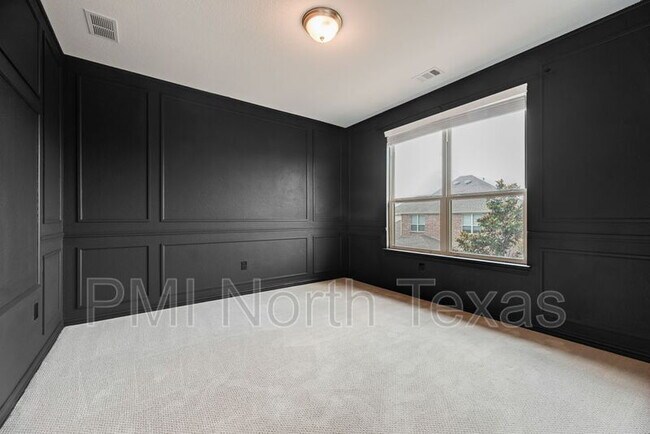 Building Photo - 11093 Villa Canales Ln