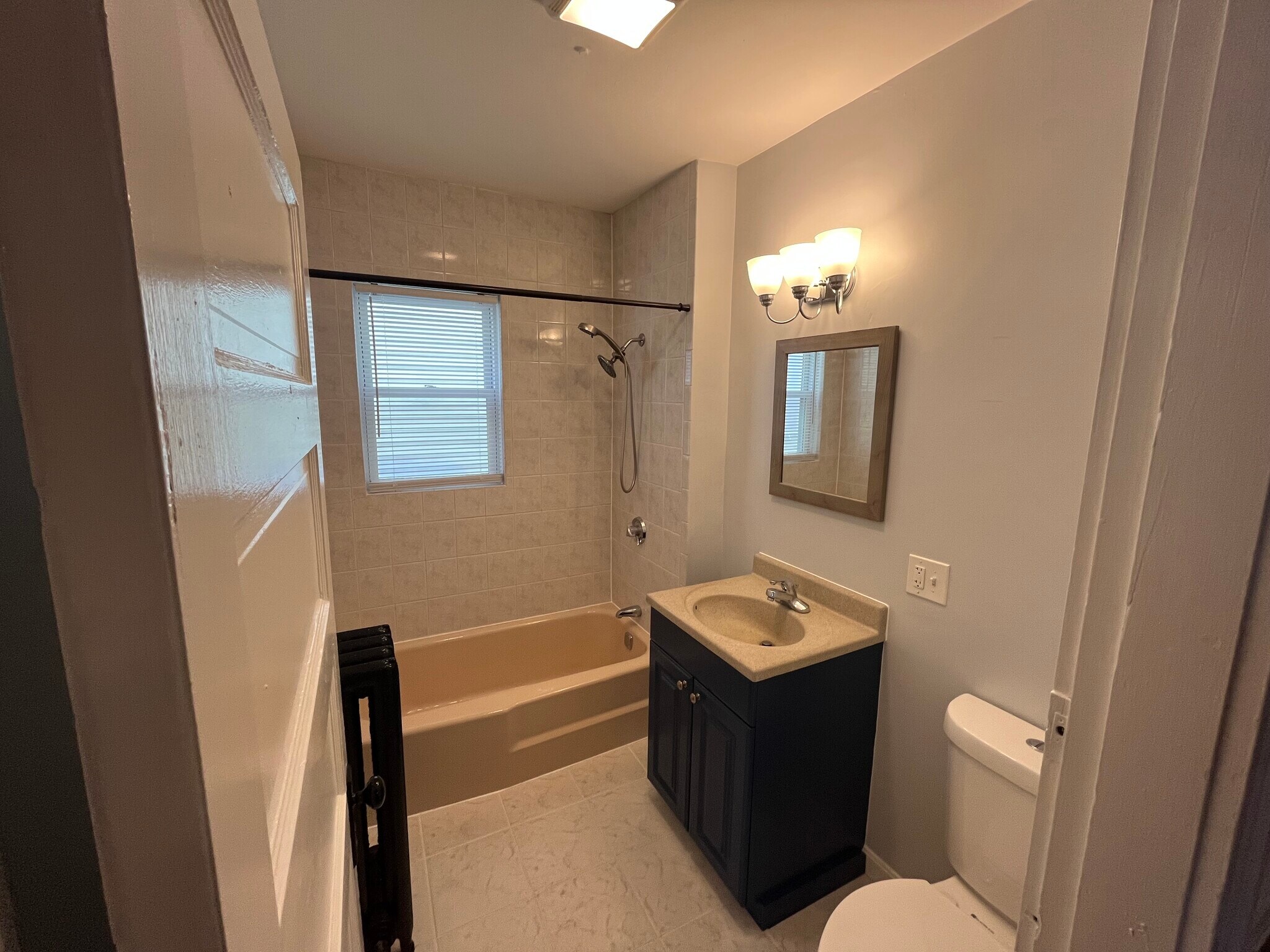 Bathroom - 9 Mt Vernon St