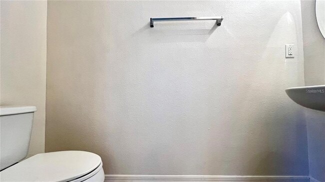 Building Photo - 3721 Maidencain St