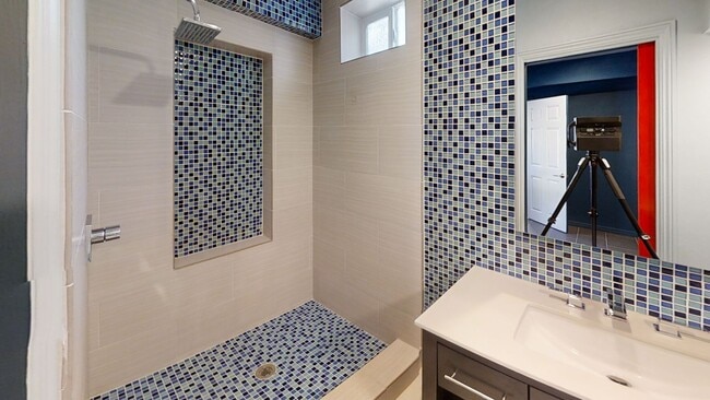 Building Photo - Coveted South Redlands 2 bedroom, 2-bathroom bungalow home.