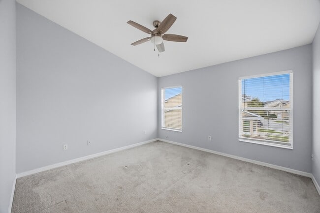 Building Photo - 6407 Barksdale Way