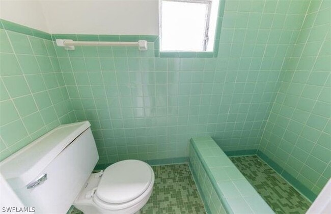 Building Photo - 235 Fordham Dr