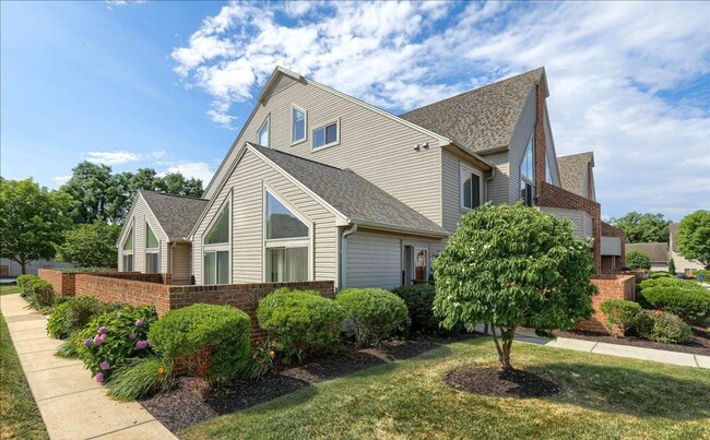 Building Photo - 2 Bedroom 2 Bathroom in Woodland View Harr...