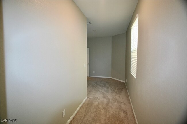 Building Photo - 4275 Tarim St