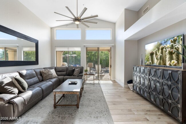 Building Photo - 10263 E Acacia Dr