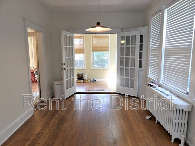 Building Photo - 4433 Fessenden St NW
