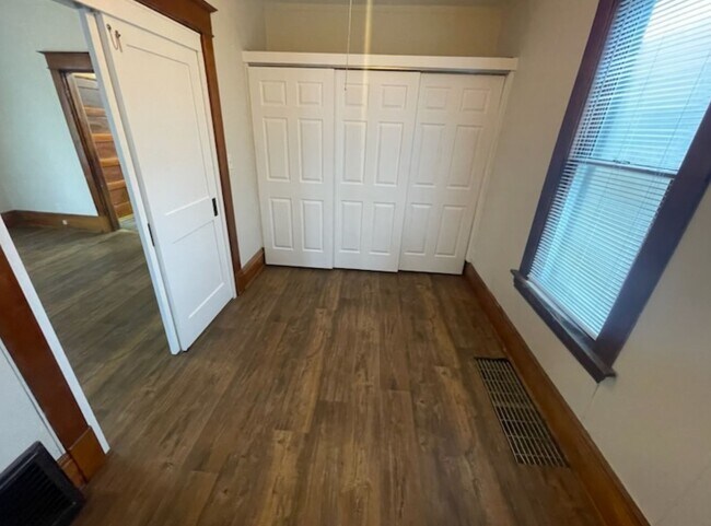 Building Photo - 1237 Albemarle St