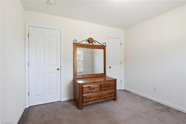 Building Photo - Earn Wealth While Leasing - Like a Homeowner - Lease to Own