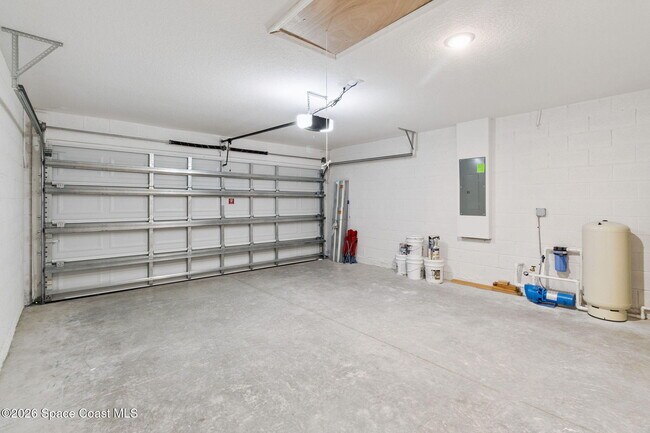 Building Photo - 700 Tejon Ave SW