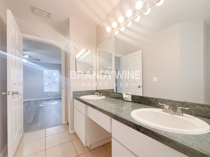 Building Photo - 2303 Needham Dr