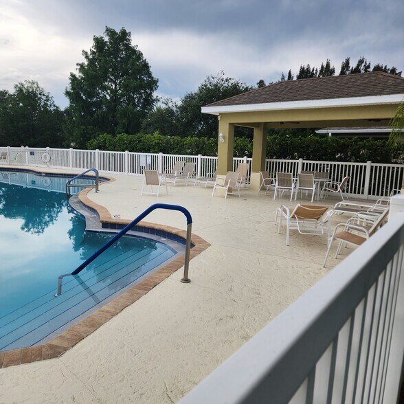 Building Photo - 6648 Liberty Pl