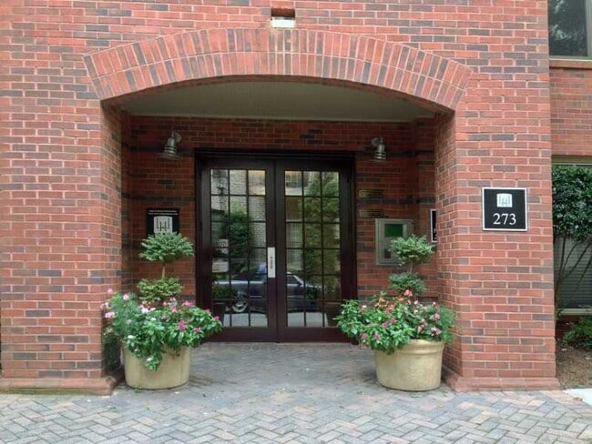 Building Photo - 273 12th St NE