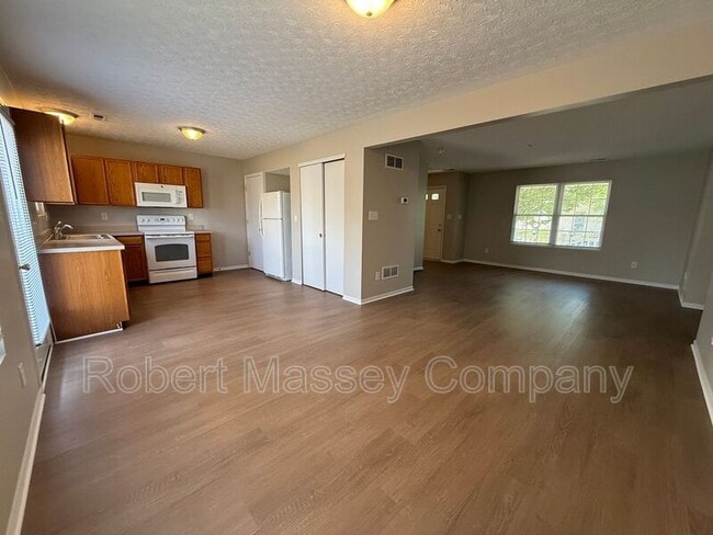 Building Photo - 7031 Osprey Ridge Dr