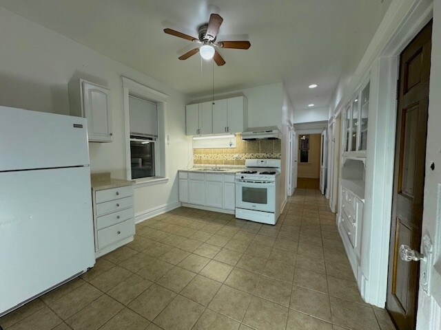 Kitchen - 2610 W 23rd St
