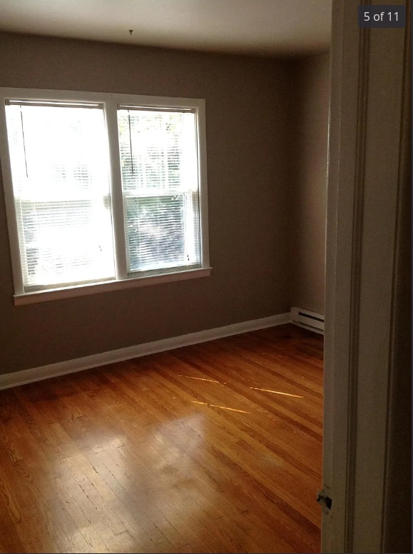 Building Photo - 111 E Monmouth St