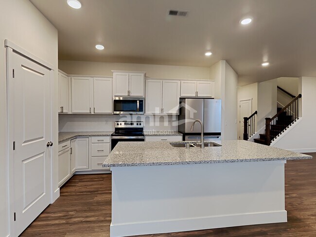 Building Photo - 19220 16th Ave Ct E