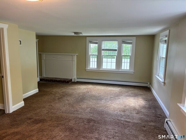 Building Photo - 158 Cow Hill Rd