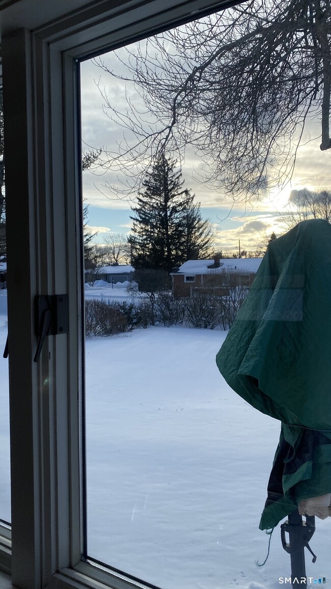 Building Photo - 178 Edgewood Dr