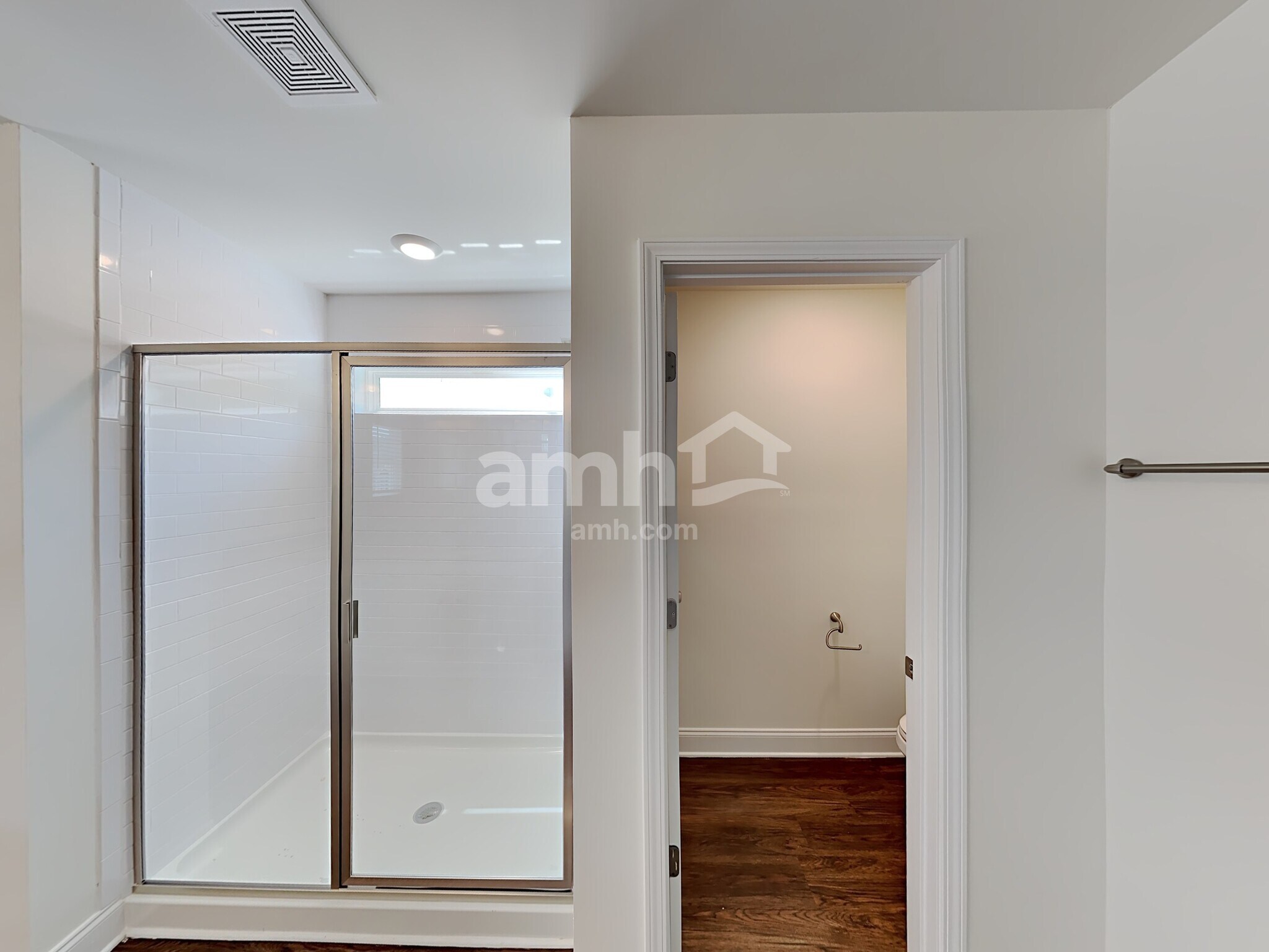Building Photo - 412 Tributary Ln