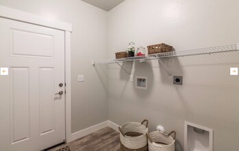 Building Photo - Beautiful 3-Bedroom, 2-Bathroom Condo in Lehi Exchange Community