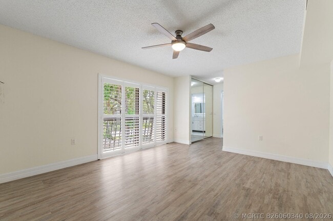 Building Photo - 630 6th Terrace