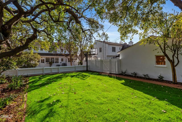 Building Photo - 2355 Melville Dr