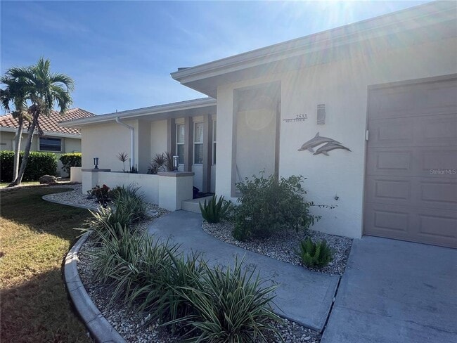 Building Photo - 2533 Rio Tiber Dr