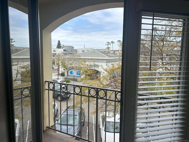 Building Photo - 1250 Cleveland Ave