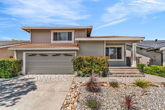 Primary Photo - 120 Valdivia Cir