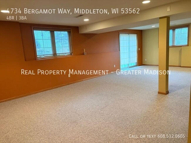 Building Photo - 4734 Bergamot Way