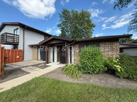 Building Photo - 1565 Avati Ln
